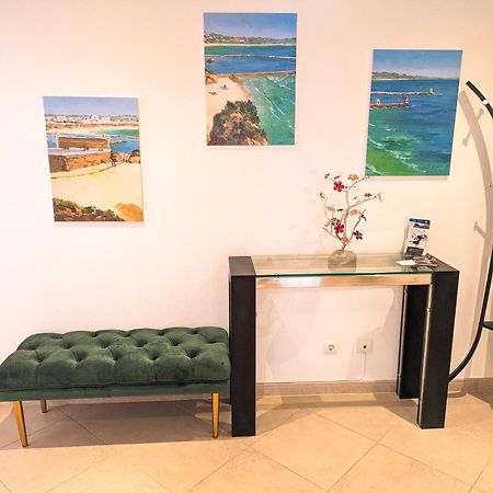 Two Bedroom Apartment - 110M2, Ac, Terrace, Wi-Fi لاغوس المظهر الخارجي الصورة