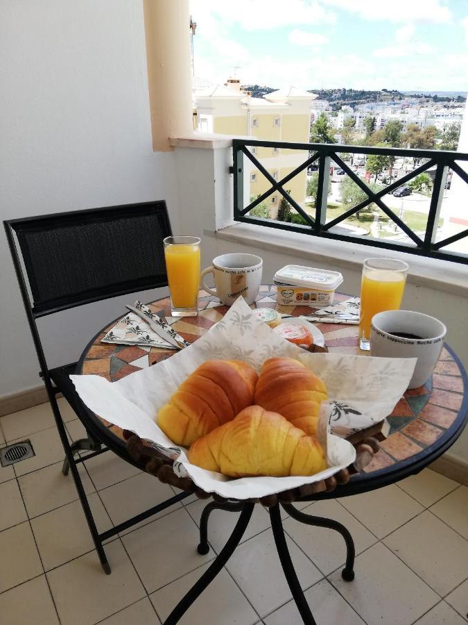 Two Bedroom Apartment - 110M2, Ac, Terrace, Wi-Fi لاغوس المظهر الخارجي الصورة