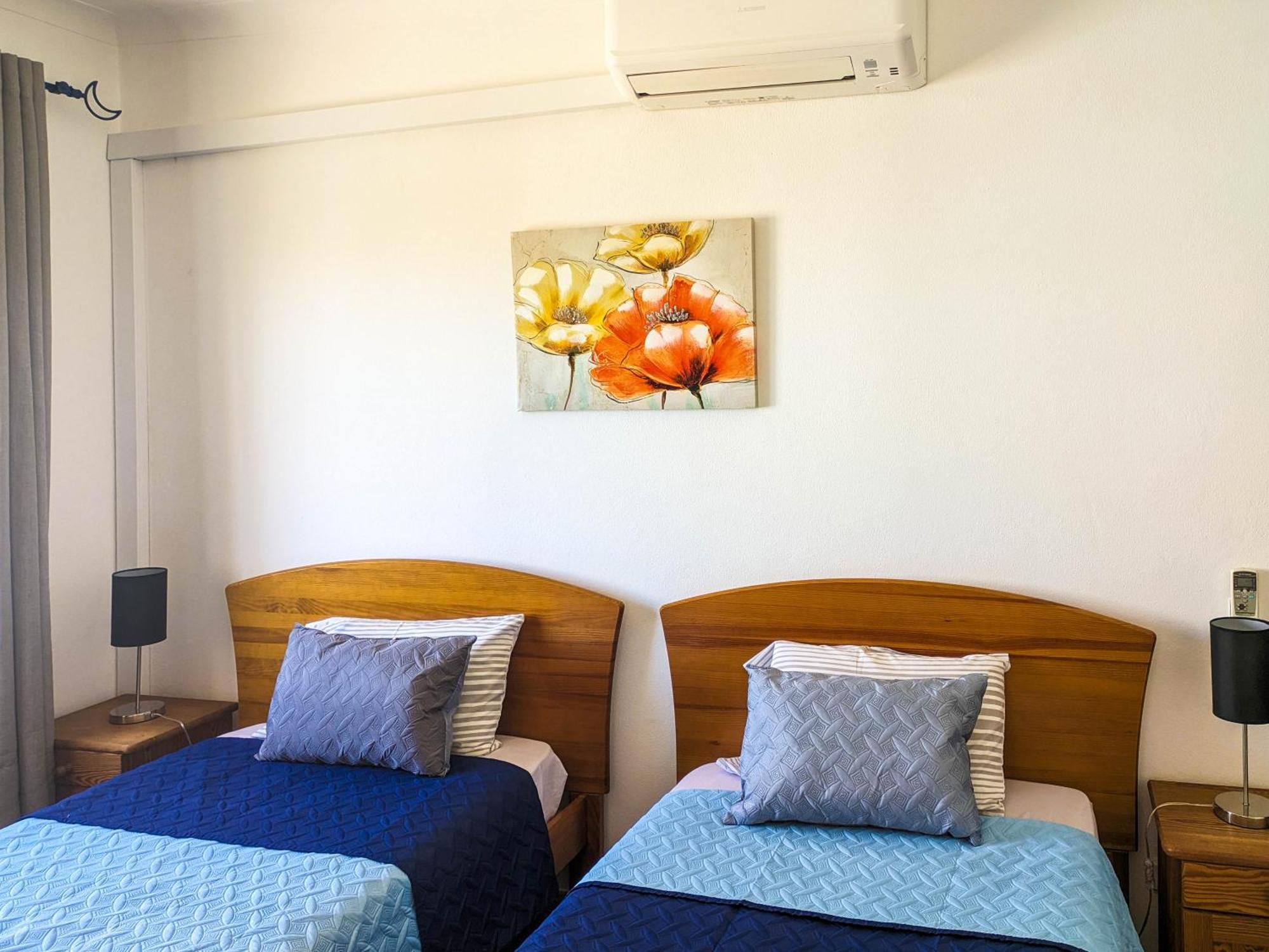 Two Bedroom Apartment - 110M2, Ac, Terrace, Wi-Fi لاغوس المظهر الخارجي الصورة