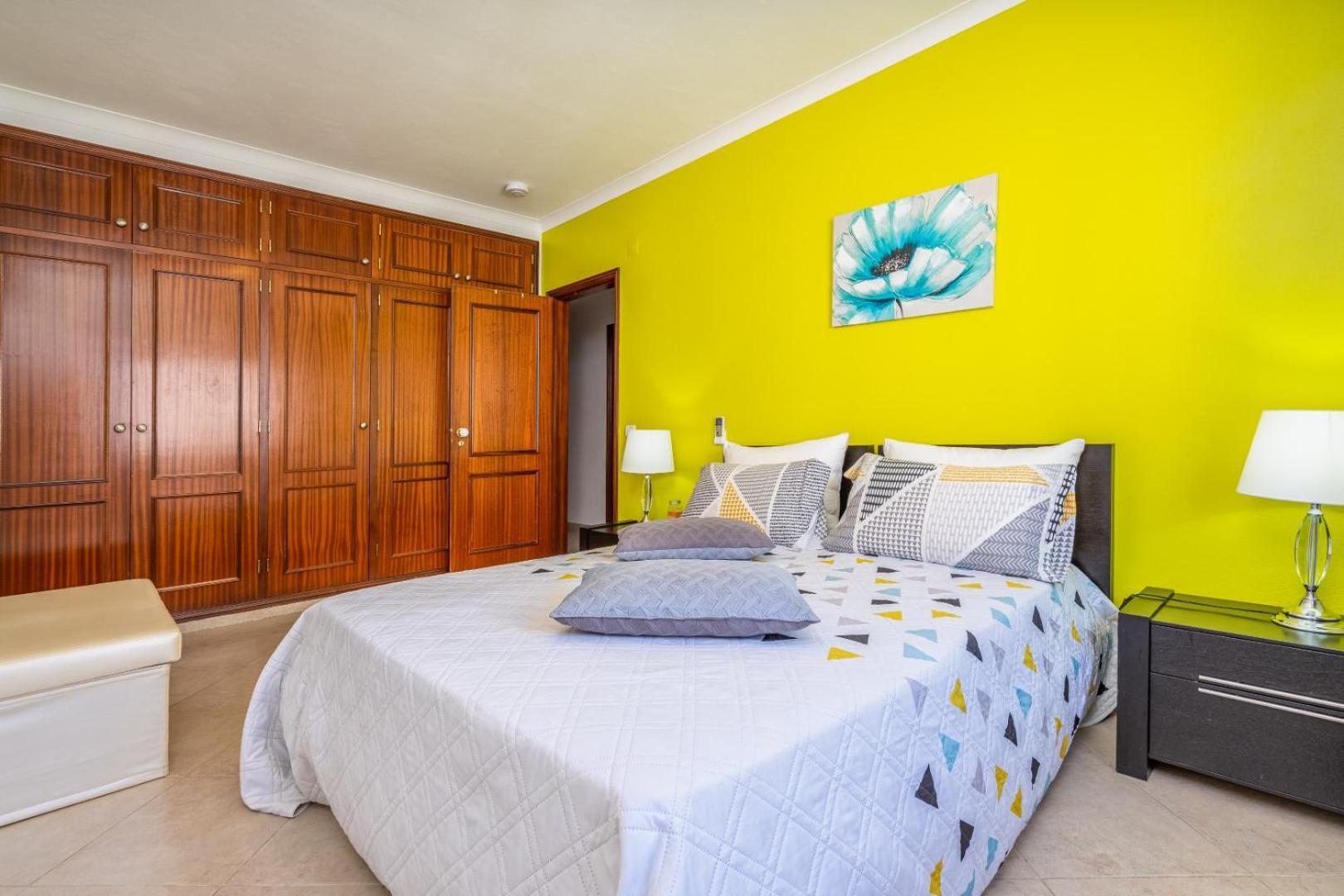 Two Bedroom Apartment - 110M2, Ac, Terrace, Wi-Fi لاغوس المظهر الخارجي الصورة
