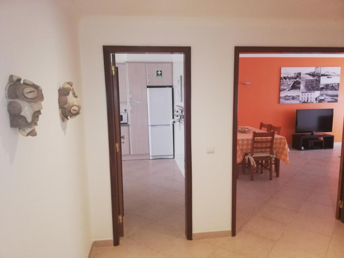 Two Bedroom Apartment - 110M2, Ac, Terrace, Wi-Fi لاغوس المظهر الخارجي الصورة
